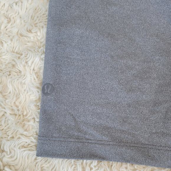 Lululemon On The Fly Short *2.5" Heathered Slate Size 4 - Picture 6 of 6